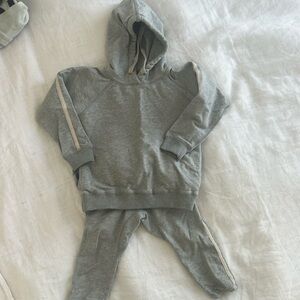Acacia Kids Grey sweatsuit